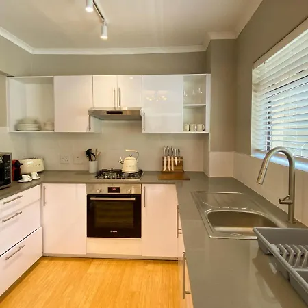 Sundrenched 2 Bed 2 Bath Apartment + Sea Views Kapstadt Exterior foto