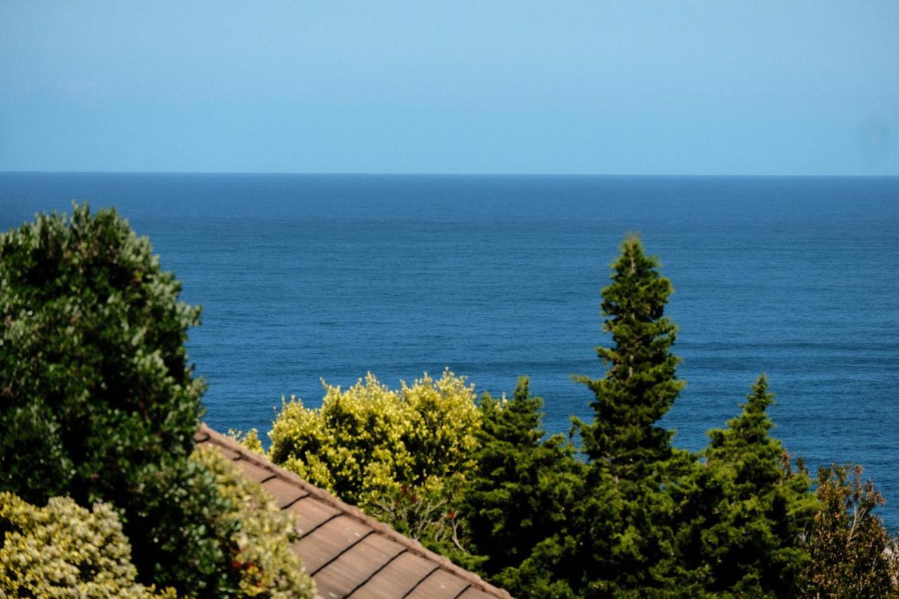 Apartment Sundrenched 2 Bed 2 Bath + Sea Views Cape Town